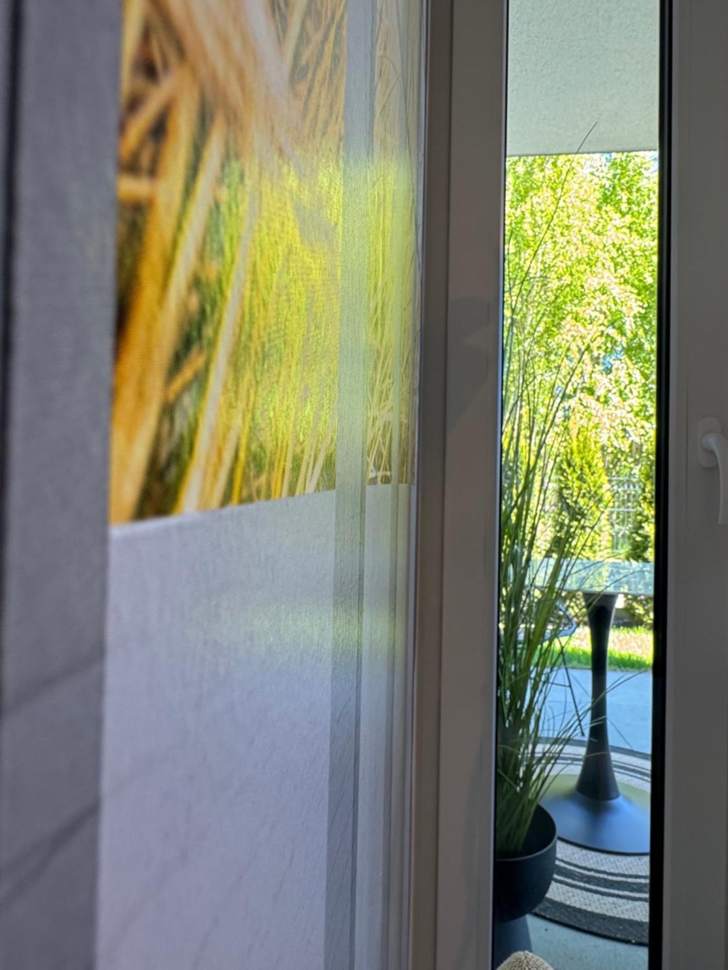 Marina 6 Delux Lägenhet Niechorze Exteriör bild